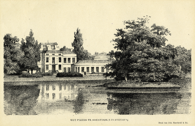 107472 Gezicht vanuit het park op de achtergevel (gedeeltelijk) van het paleis Soestdijk te Baarn.01-01-1850-31-12-1870